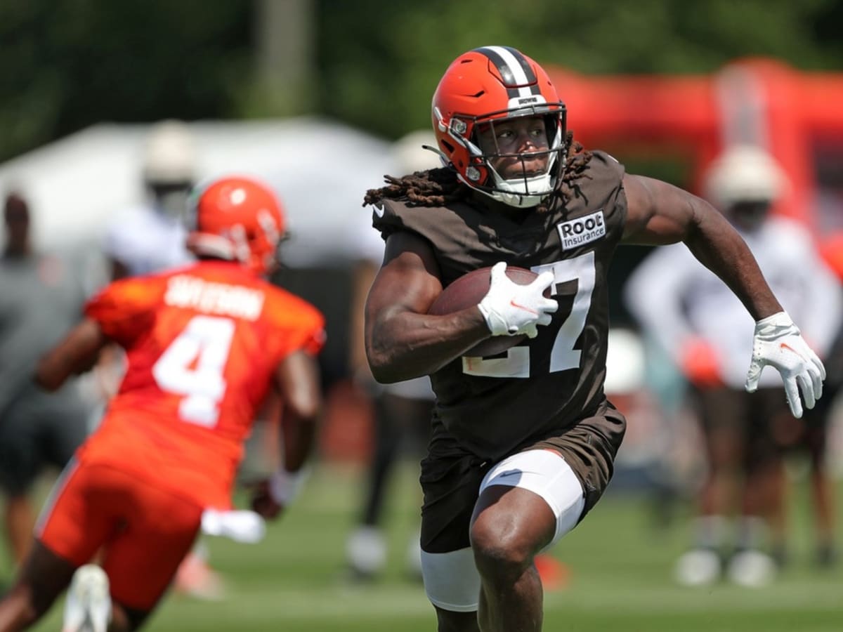 RB Kareem Hunt requests trade from Cleveland Browns, NFL News, Rankings  and Statistics