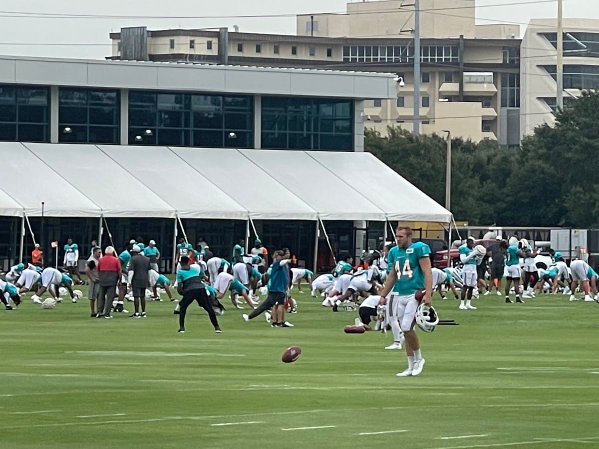 No fighting rule enforced at Bucs-Dolphins joint practices