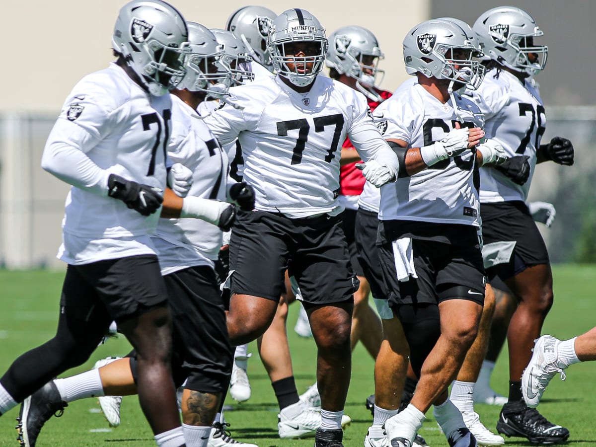 Raiders training camp: Thayer Munford is impressing at tackle - Silver And  Black Pride