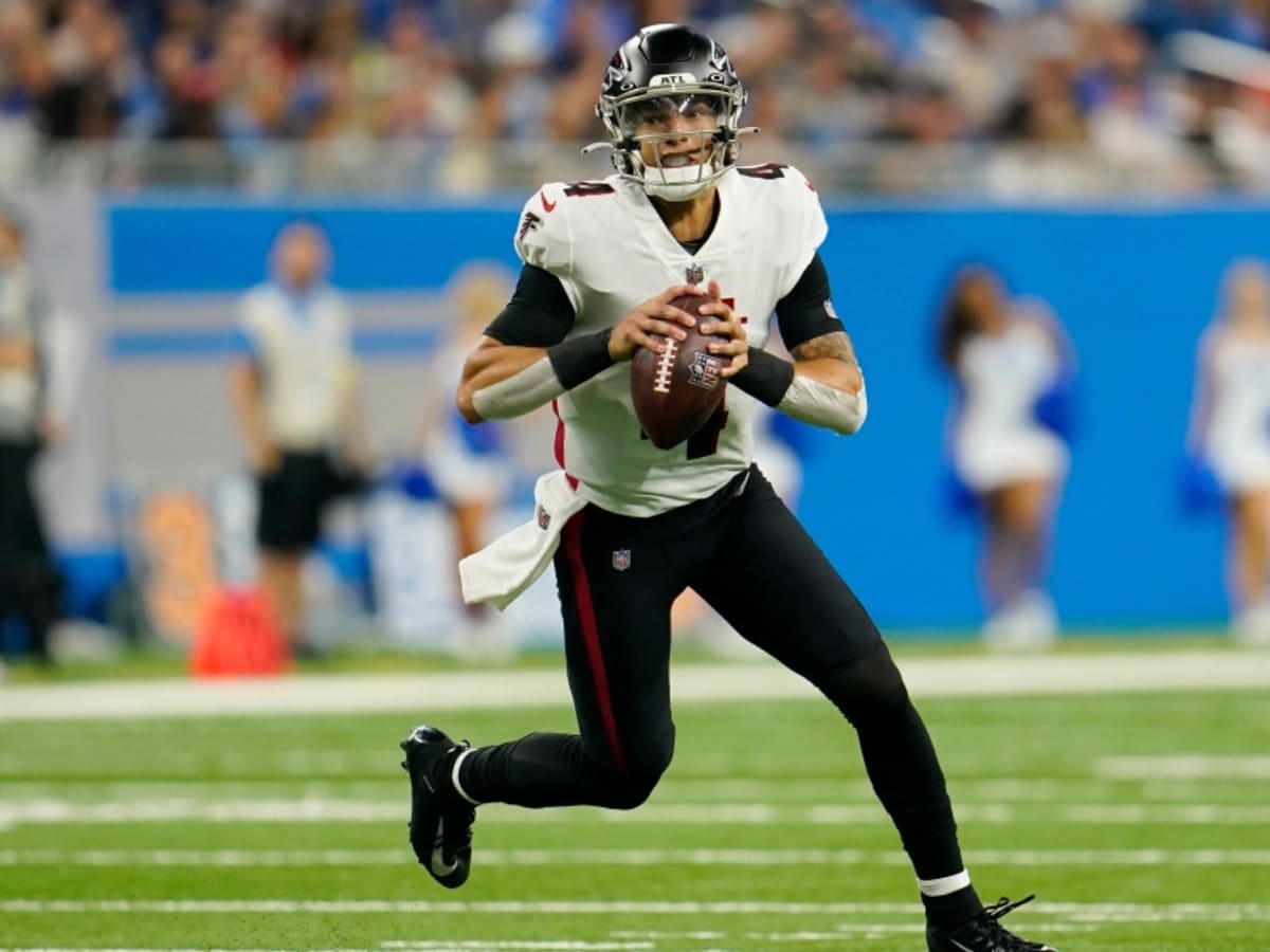 Watch: Desmond Ridder Throws Game-Winning TD Pass in Falcons 27-23 Win -  All Bearcats