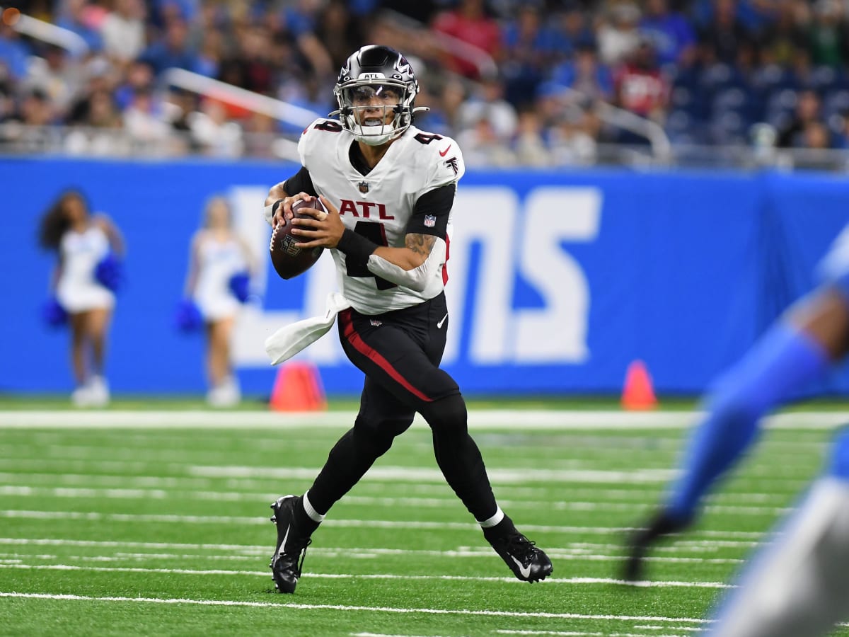 Watch: Desmond Ridder Throws Game-Winning TD Pass in Falcons 27-23 Win -  All Bearcats