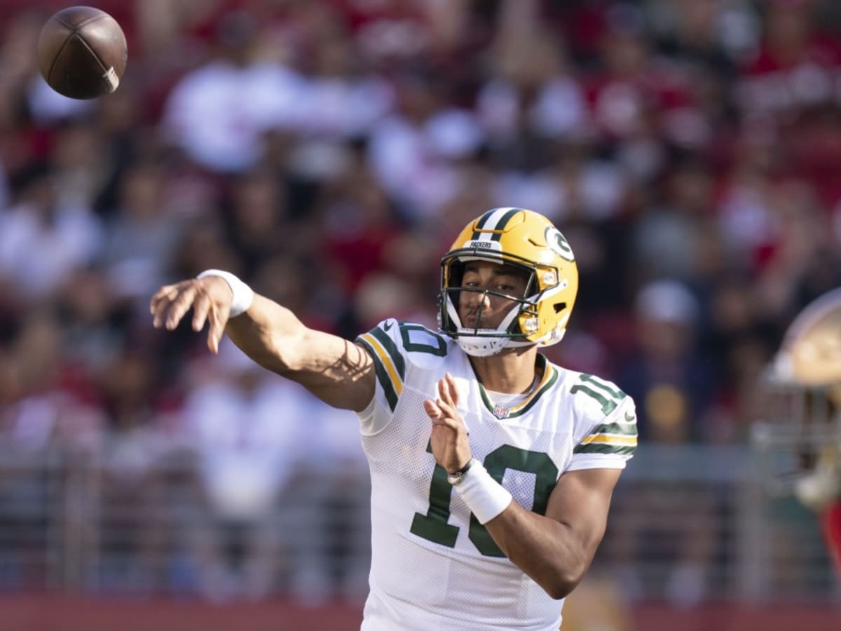 Packers quarterback Jordan Love takes over for a legend and leads Green Bay  to a victory - Sports Illustrated