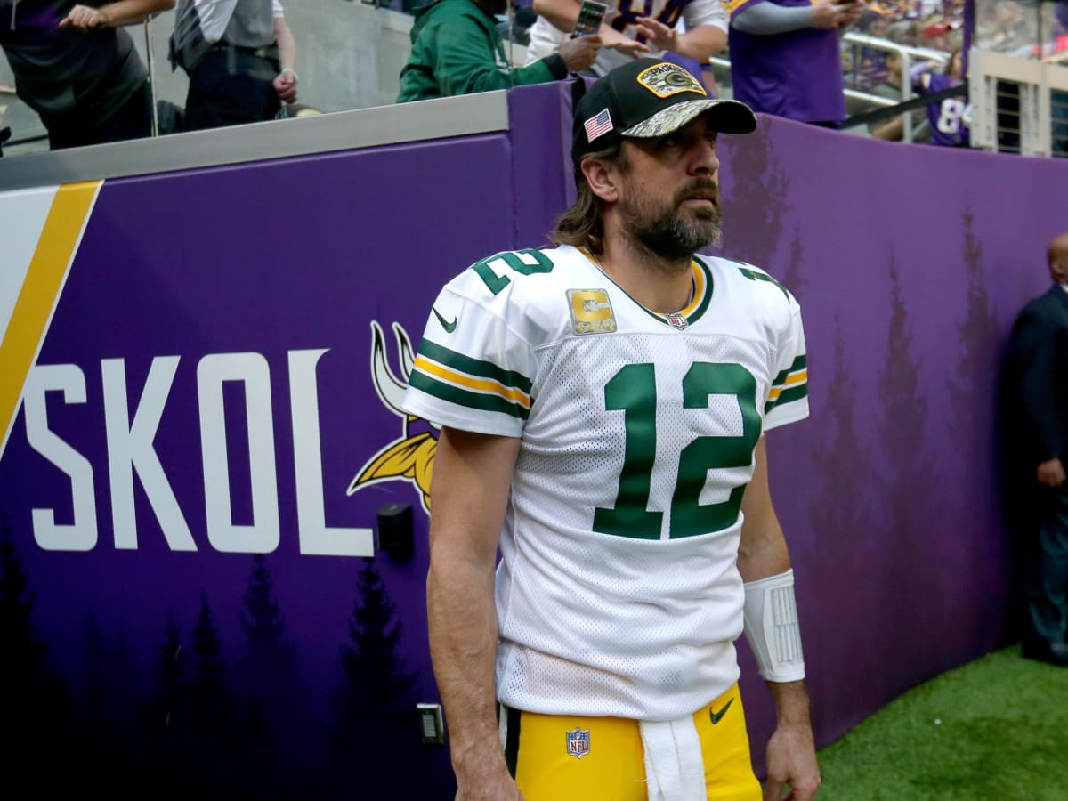 Green Bay Packers ride Aaron Rodgers' hot start to win over Minnesota  Vikings 