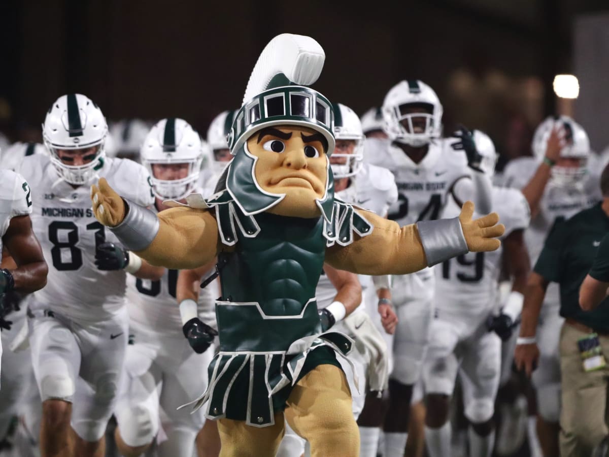 Michigan, MSU both crack preseason AP Top-25 college football poll 