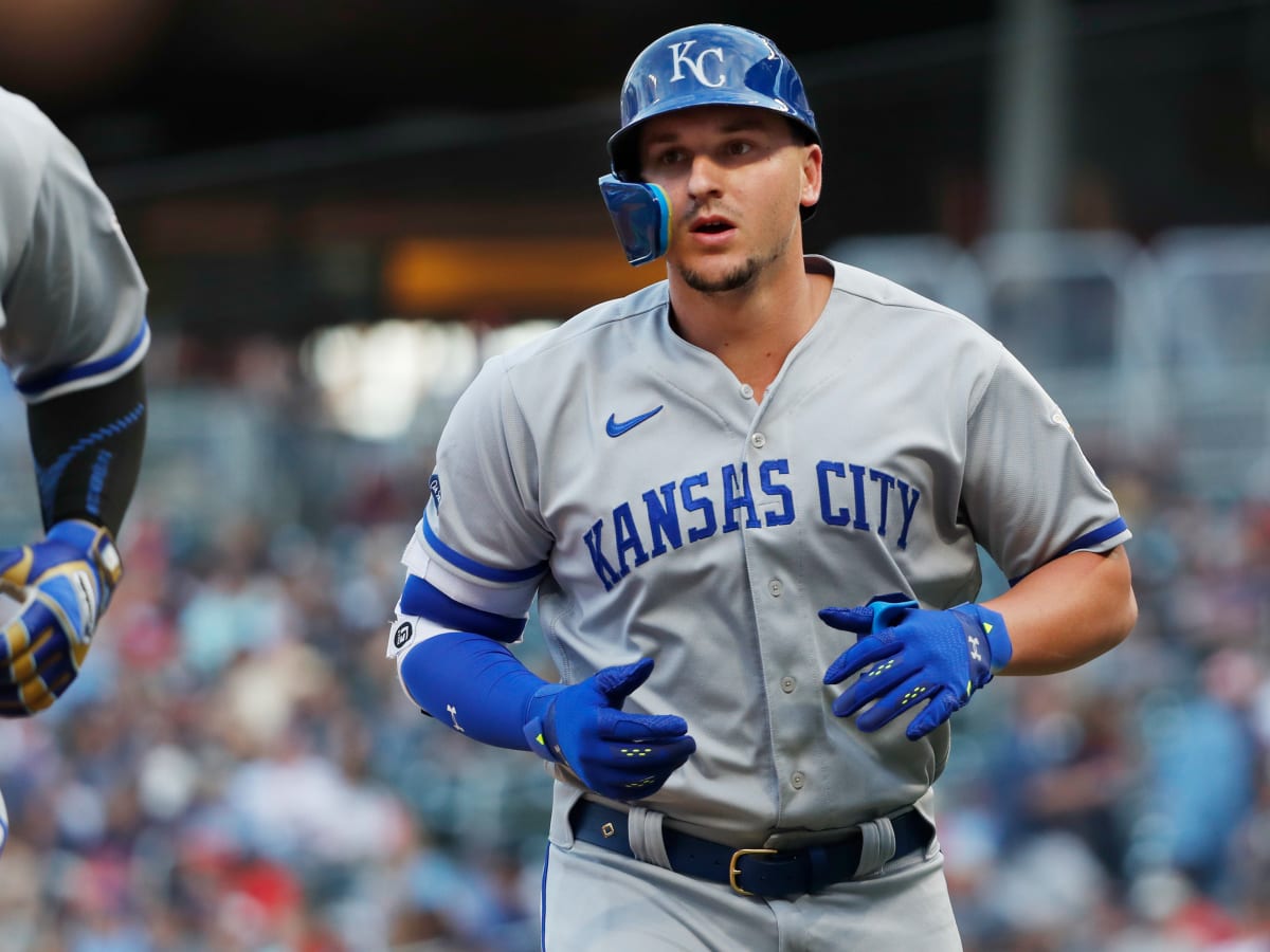 KANSAS CITY, MO - JULY 10: Kansas City Royals first baseman Vinnie