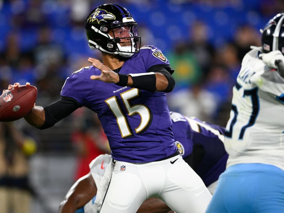 Ravens leave QB Brett Hundley on practice squad