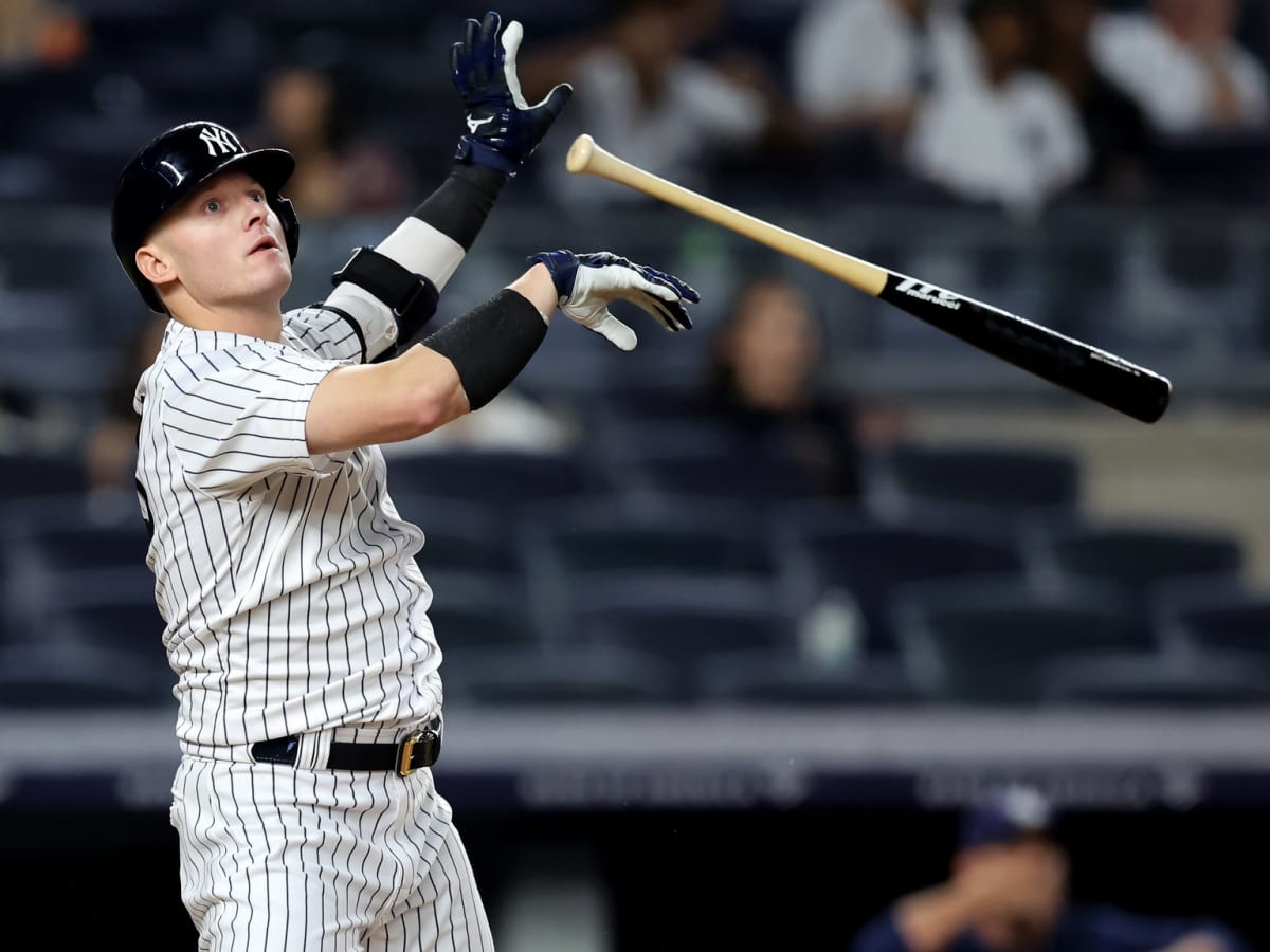 Giambi wins it with a walk-off homer 