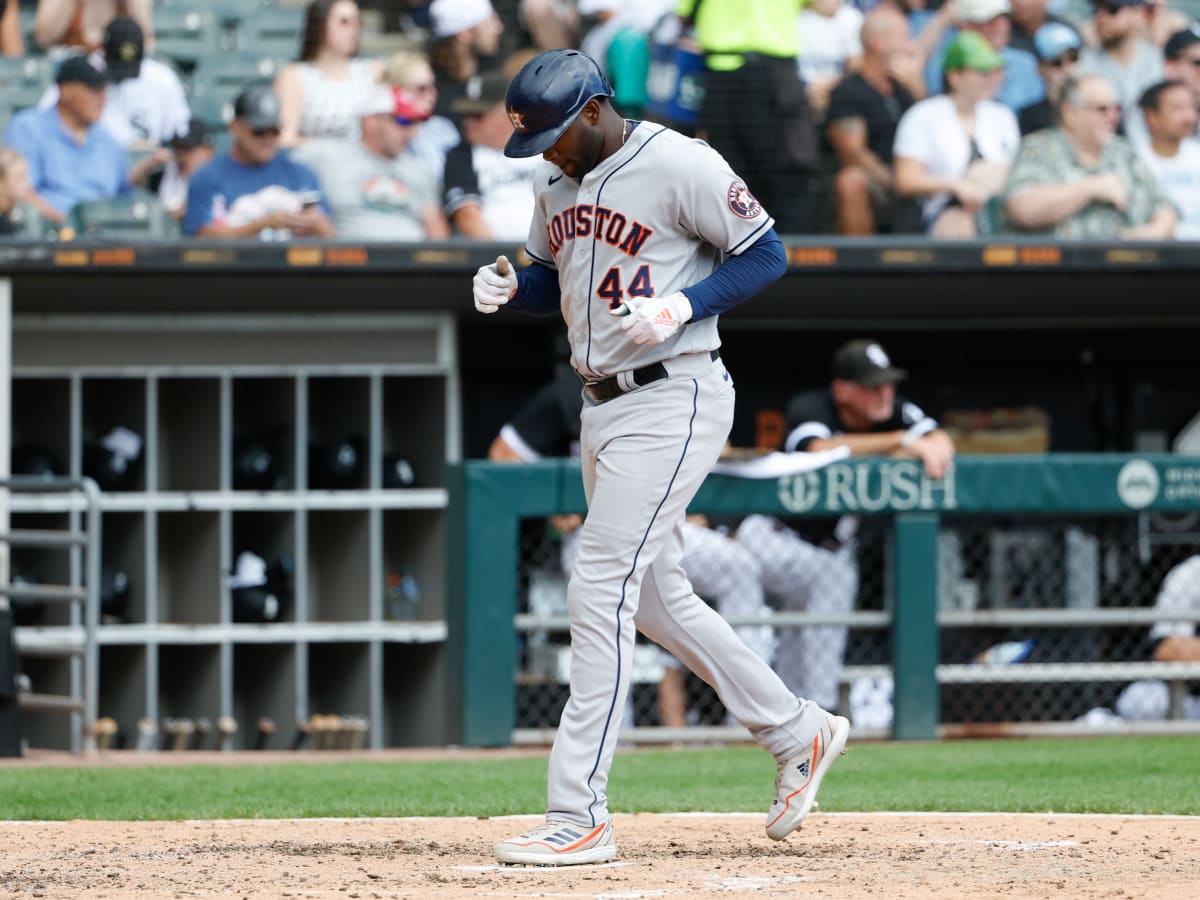 Astros' Yordan Alvarez leaves Mariners helpless in Houston - Sports  Illustrated