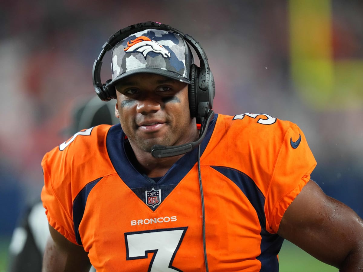 The Denver Broncos & Russell Wilson Agree To A Five-Year, $245 Million  Contract Extension