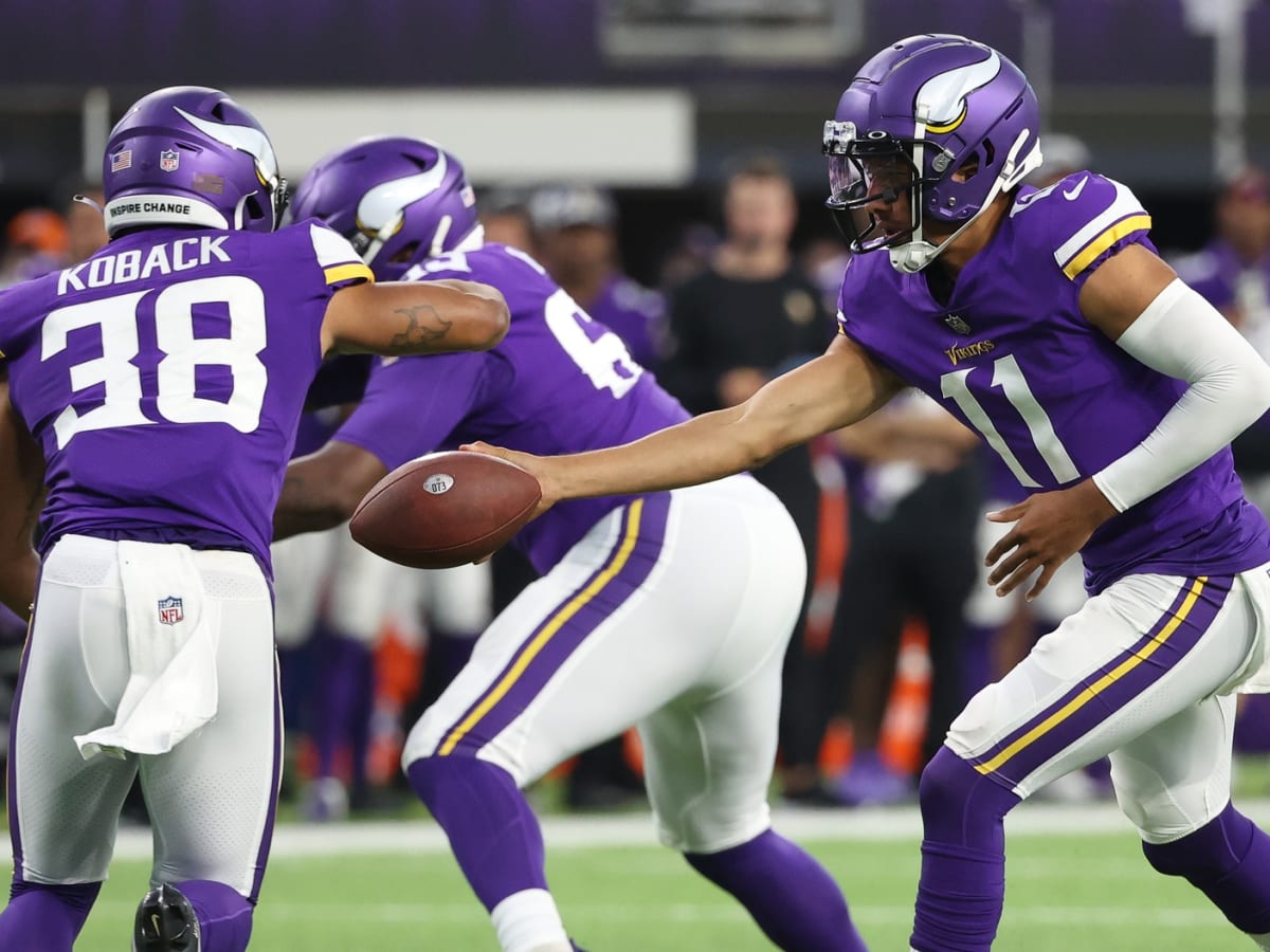 Harrison Smith saves TD on final play, as Vikings nearly blow it