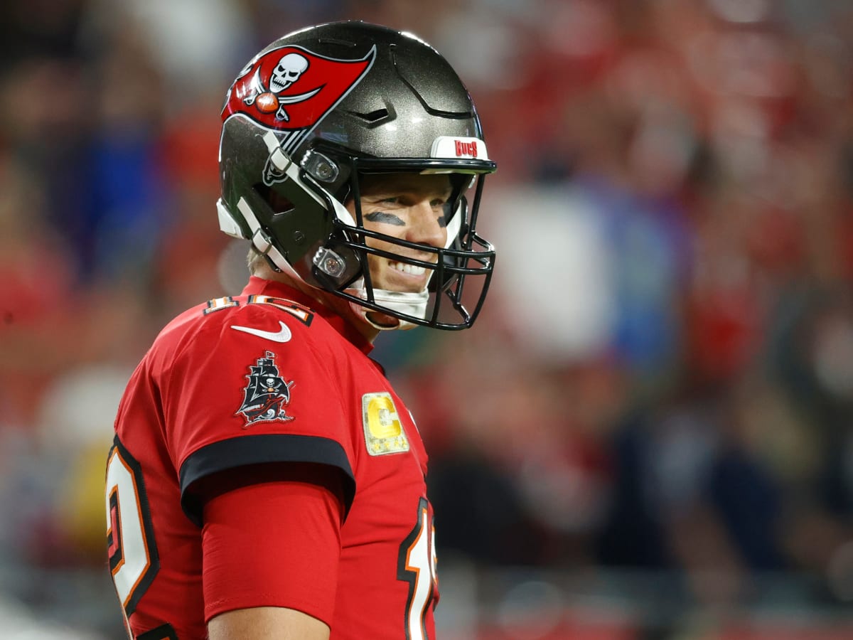 Buccaneers Insider Insists Tom Brady Isn't Sick