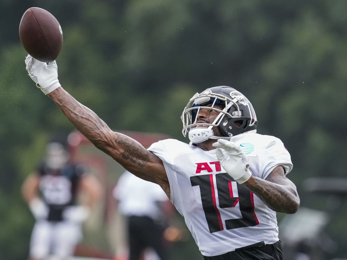 Auden Tate: Falcons sign free-agent WR to one-year deal