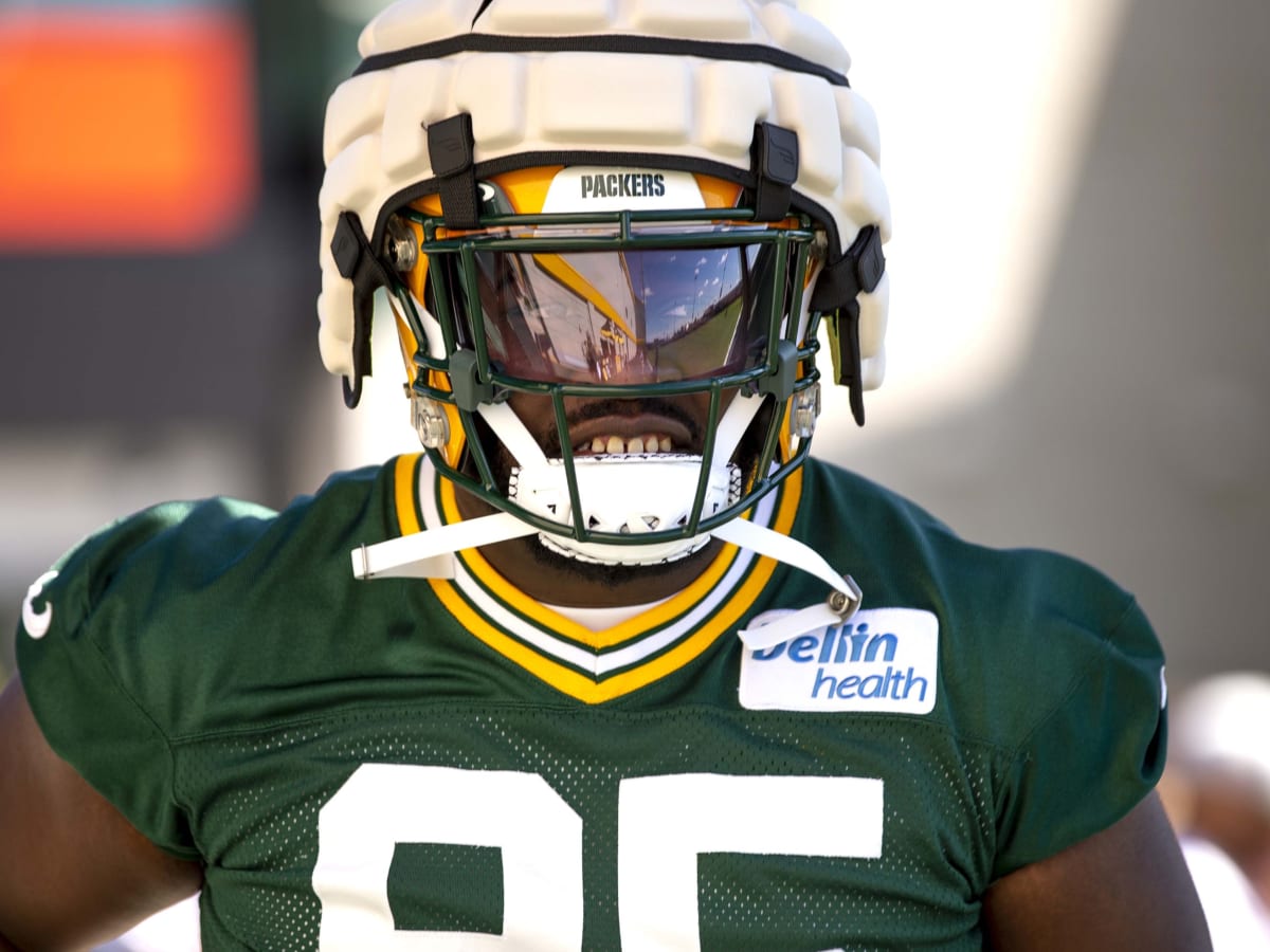 After attention for dining with Aaron Rodgers, rookie Devonte Wyatt aims to  stand out with his play