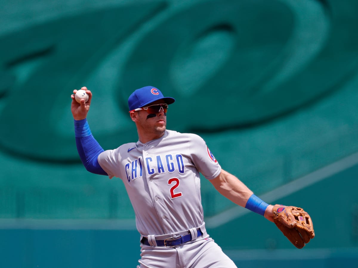 Cubs shortstop Nico Hoerner snubbed as a Gold Glove finalist