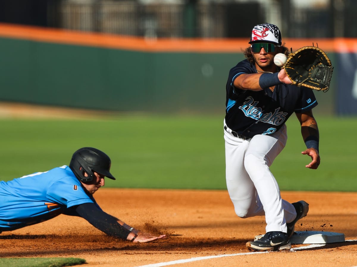 Astros sign third-round Draft pick Jordan Brewer