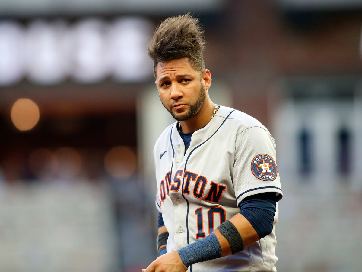 Is There Any Hope for Aging Houston Astros First Baseman Yuli Gurriel? -  Sports Illustrated Inside The Astros
