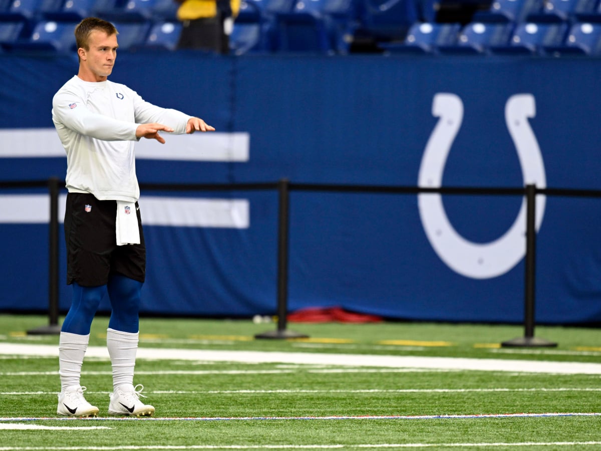 Tampa Bay Buccaneers inside linebacker Grant Stuard (48) lines up for a  kickoff return during an NFL football game against the Indianapolis Colts,  Sunday, Nov. 28, 2021, in Indianapolis. (AP Photo/Zach Bolinger