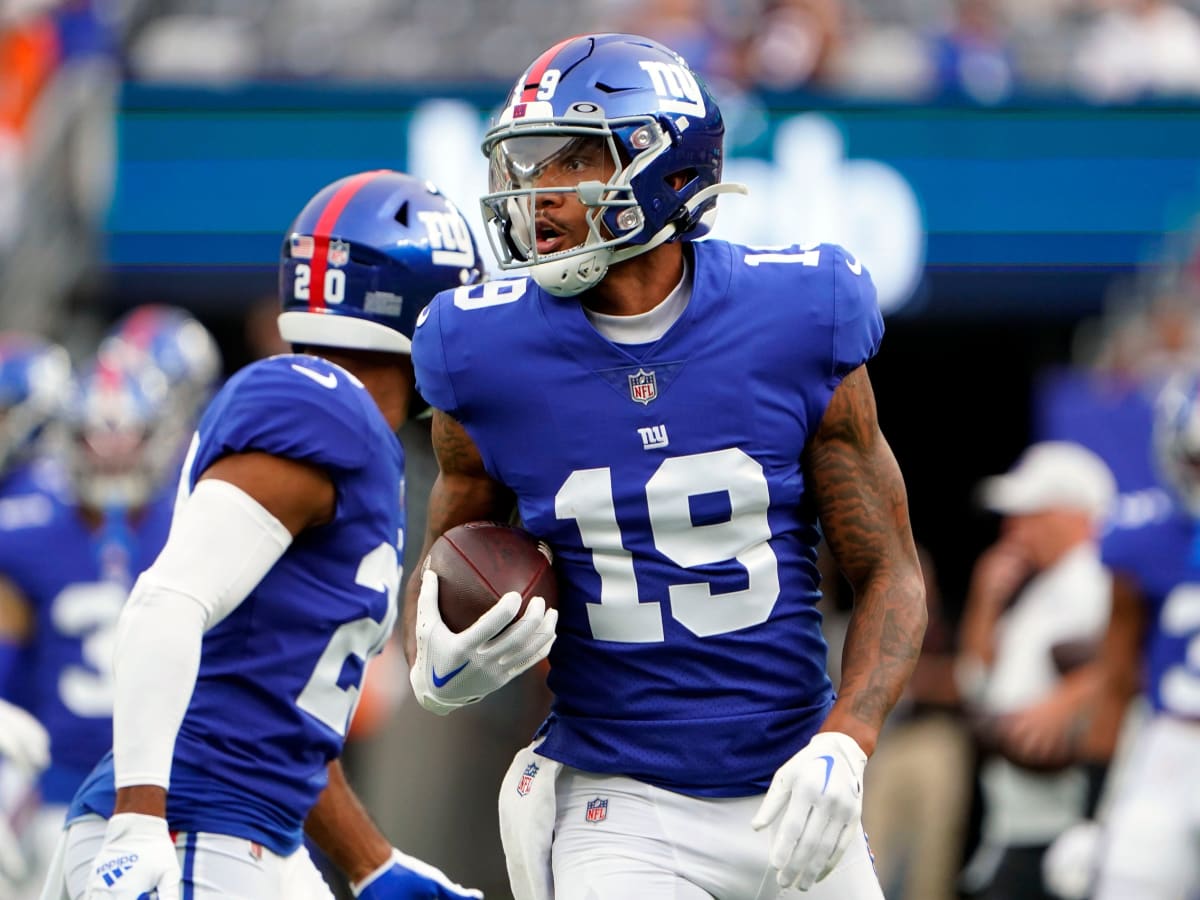 New York Giants wide receiver Kenny Golladay catches a pass during a joint NFL  football training camp practice with the Cleveland Browns Friday, Aug. 20,  2021, in Berea, Ohio. (AP Photo/Ron Schwane