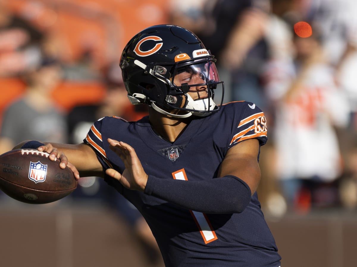 Chicago Bears schedule works in Justin Fields' favor - Sports Illustrated  Chicago Bears News, Analysis and More