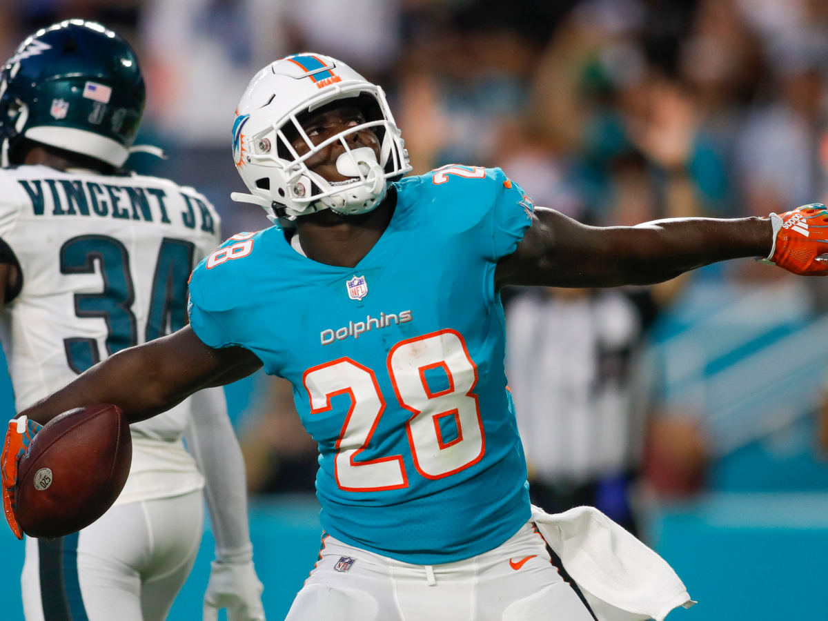 Dolphins' Chase Edmonds an effective receiver