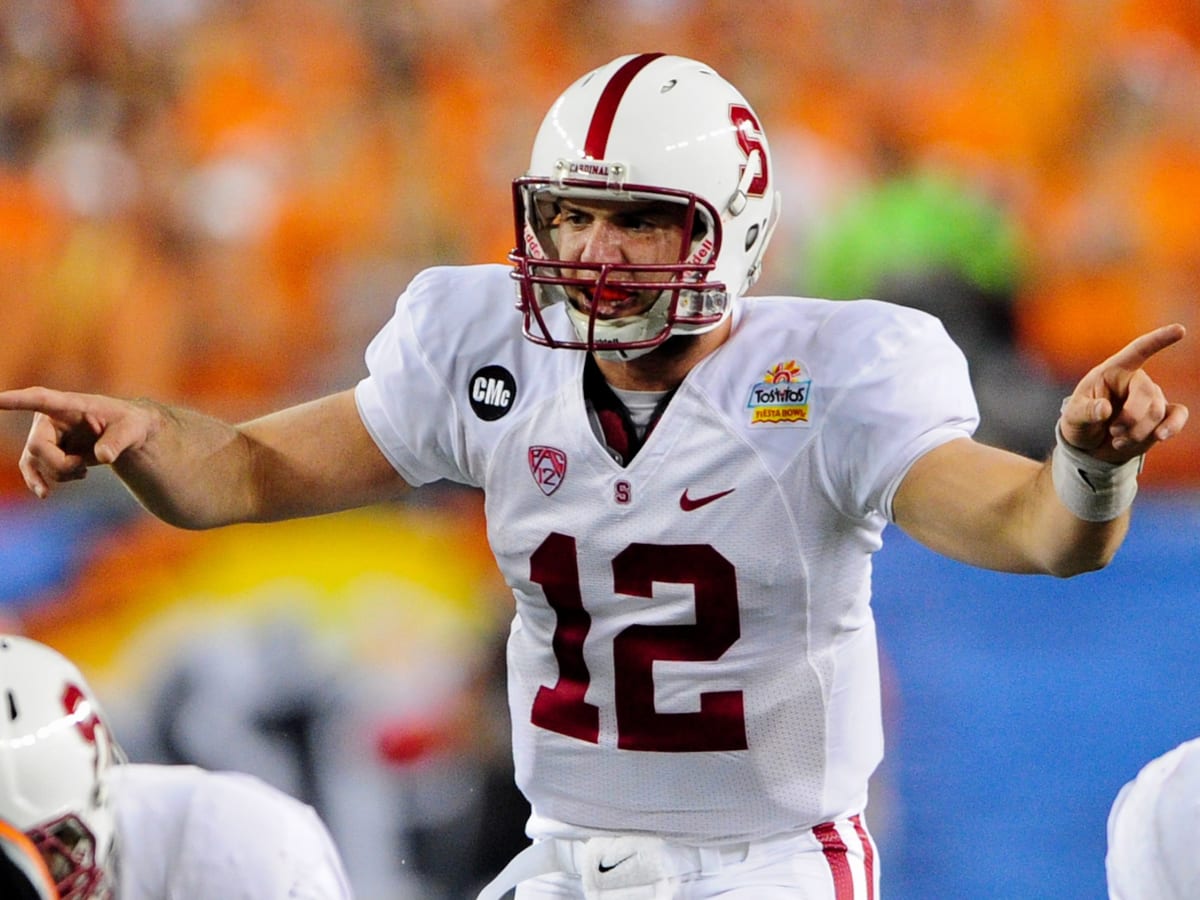 Andrew Luck quietly returns to football near Stanford stomping grounds