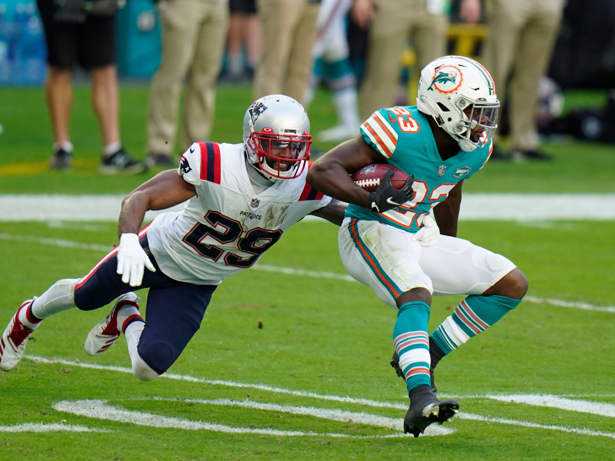 Patriots signing former Dolphins WR Lynn Bowden Jr. to practice squad