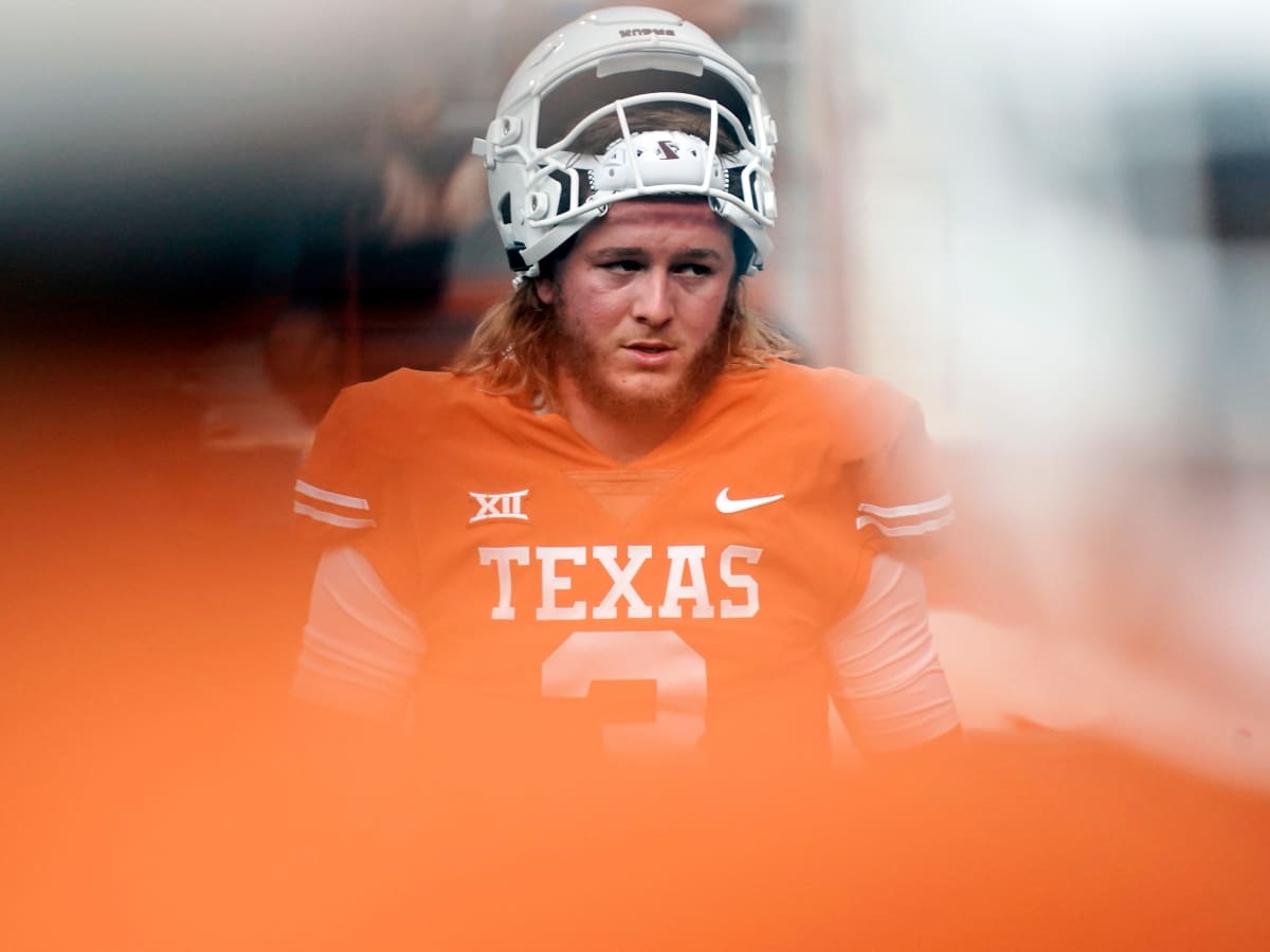 Texas Longhorns QB Quinn Ewers 'Whole New Person' After Haircut