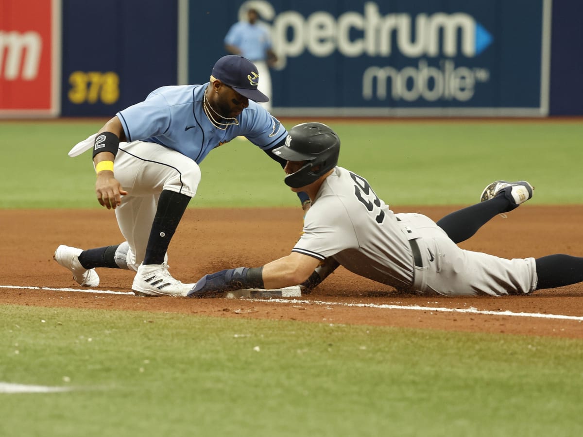 Rays rally late to beat last-place Yankees, push New York to 10 games back  in AL East 