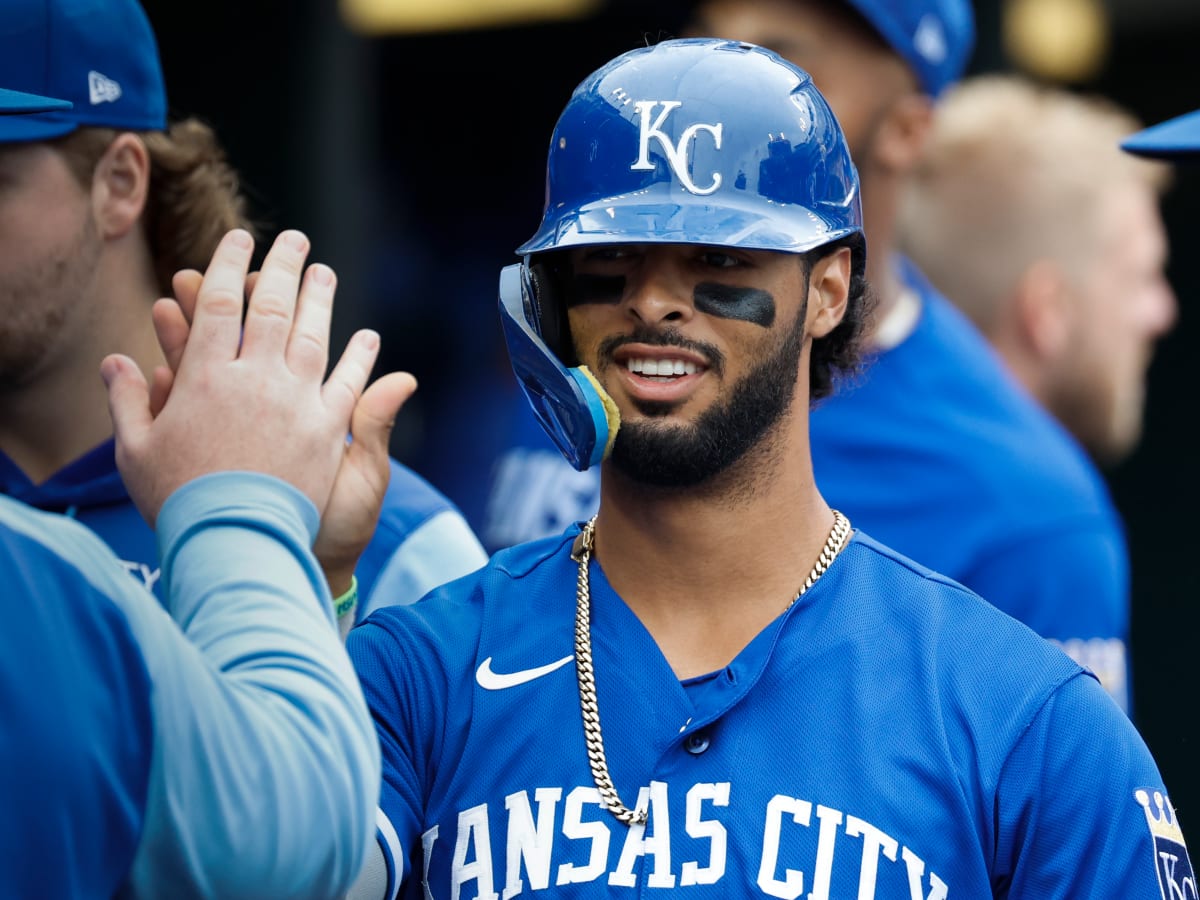 Photo: Royals MJ Melendez Grounds Into a Double Play on Opening Day 2023 -  KCP20230330117 