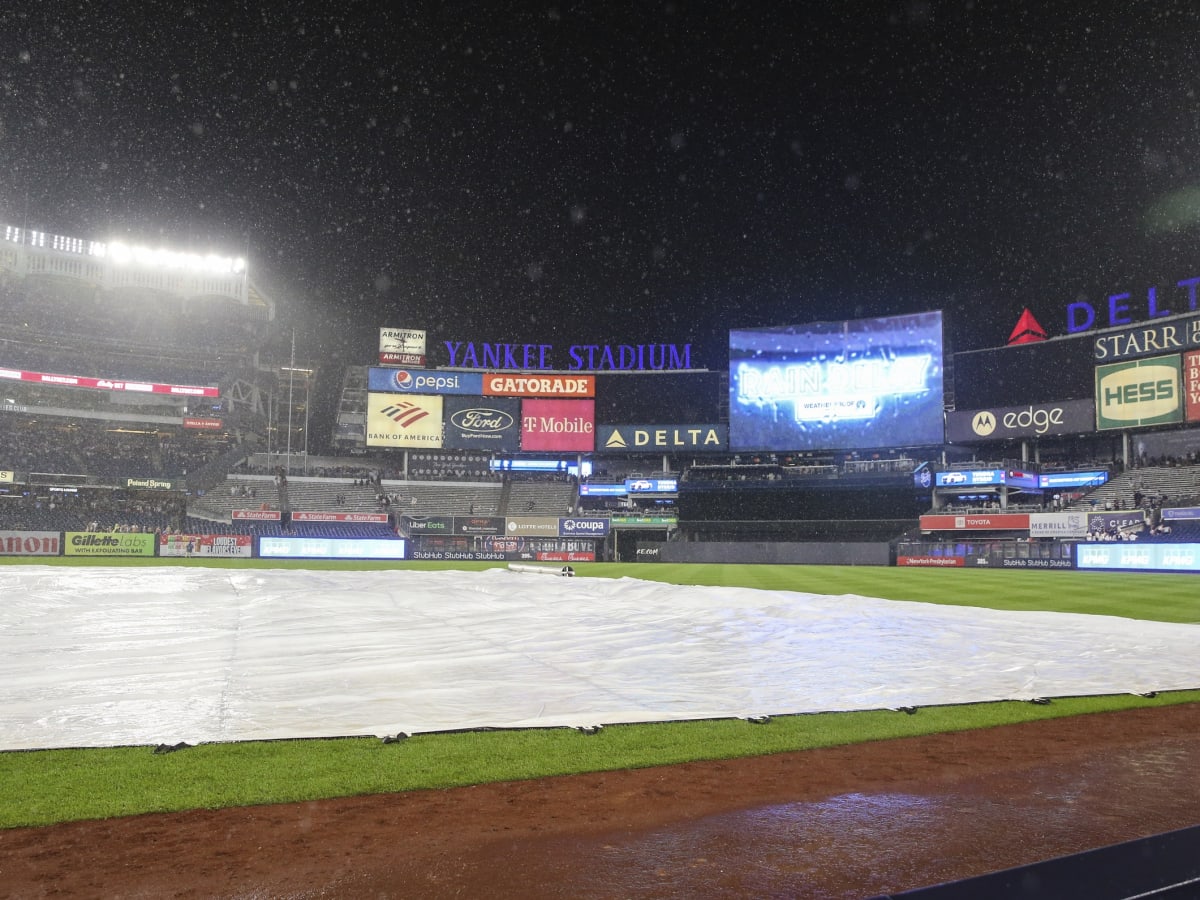 29,647 New York Yankees V Minnesota Twins Photos & High Res Pictures -  Getty Images