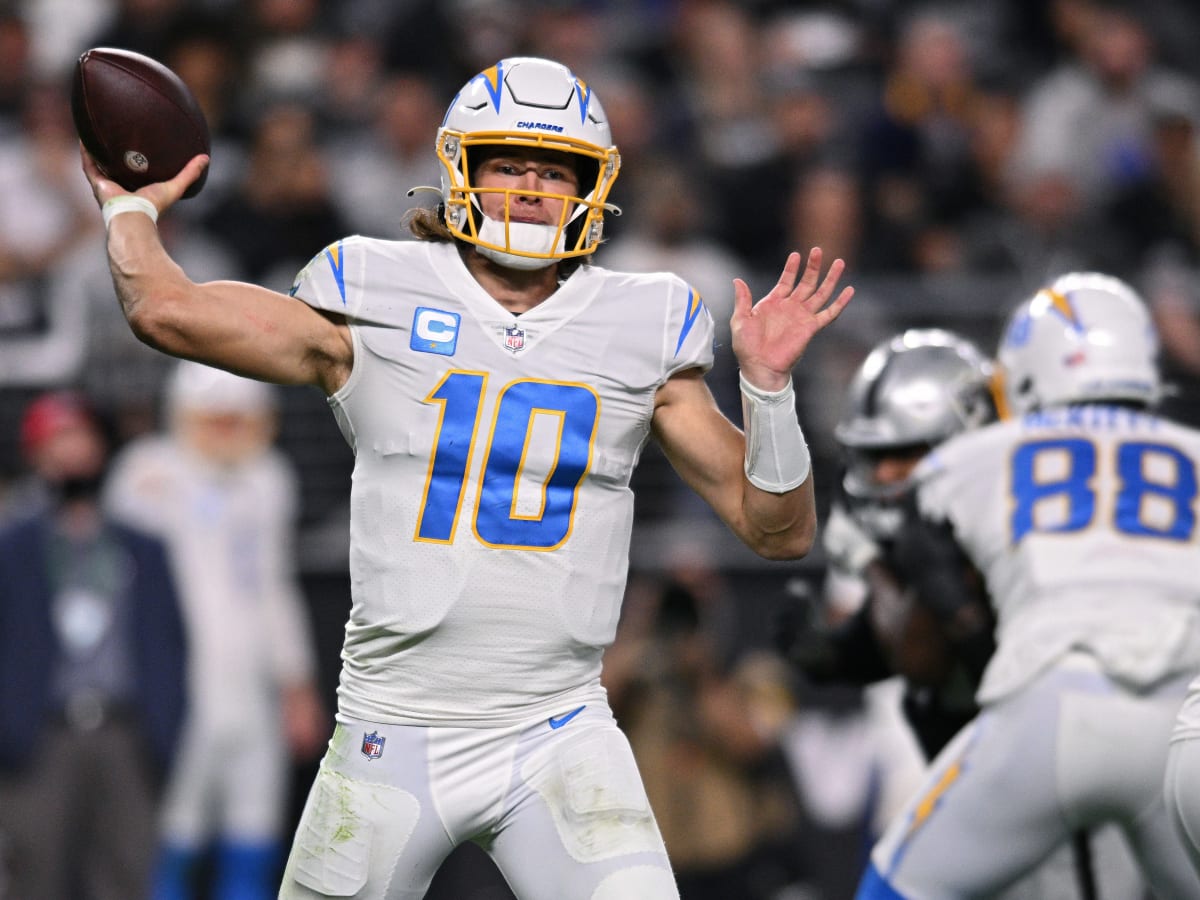 Los Angeles Chargers at Las Vegas Raiders Game Day Betting Odds: Week 13  Point Spread, Moneyline, Over/Under - Sports Illustrated Los Angeles  Chargers News, Analysis and More