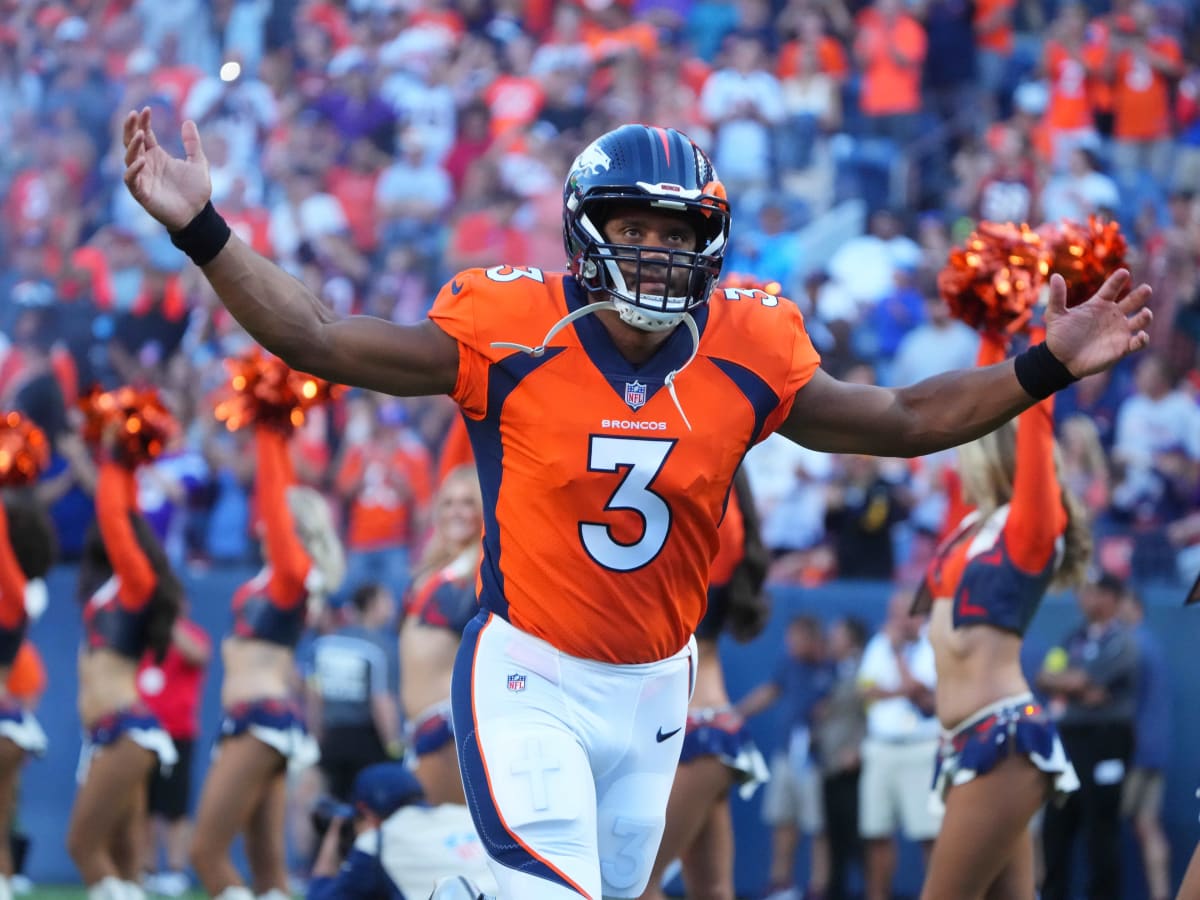 Denver Broncos Announce Week 1 Tilt vs. Seattle Seahawks on Monday Night  Football - Sports Illustrated Mile High Huddle: Denver Broncos News,  Analysis and More