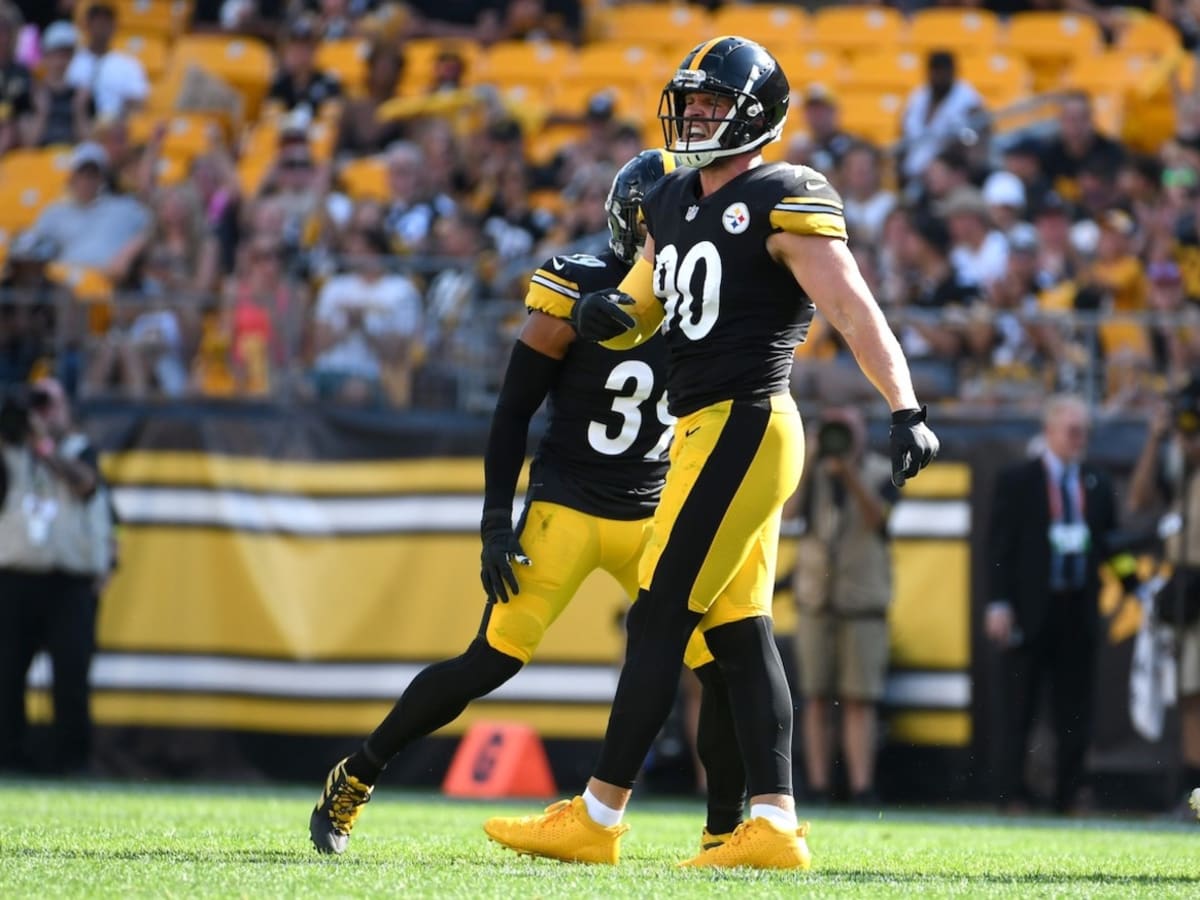 Steelers' T.J. Watt leaves vs Bengals with pectoral injury