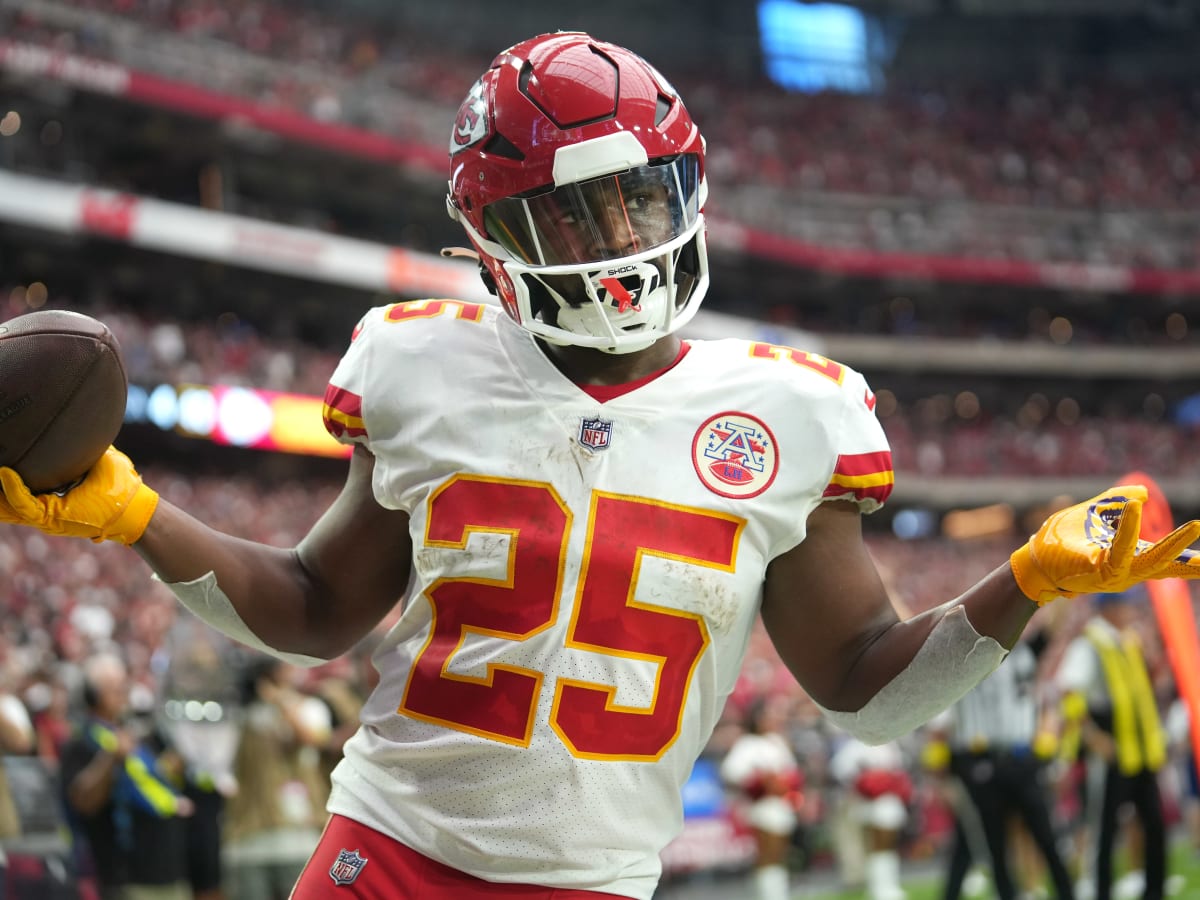 Chiefs news: Jerick McKinnon to officially re-sign with KC on Tuesday