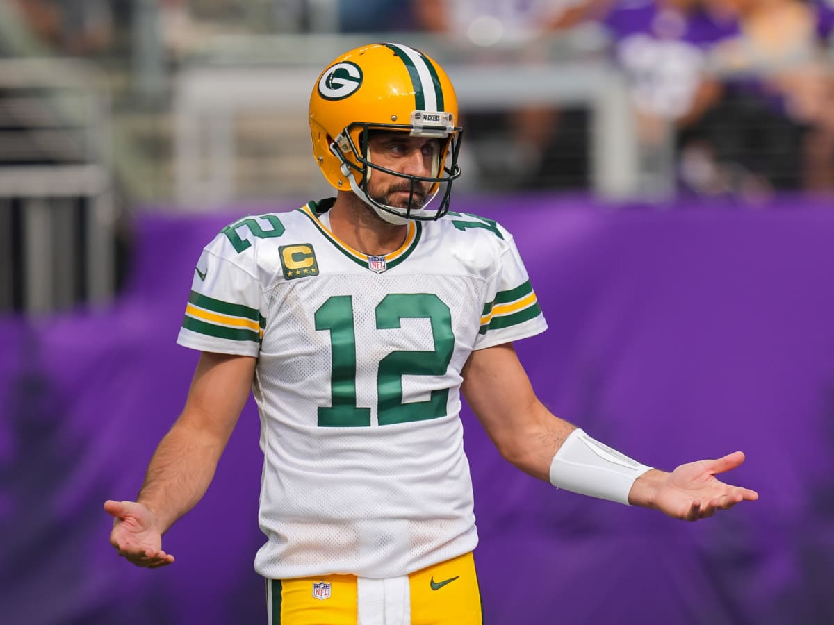 Packers: PFF Drops Crazy Grade for Quarterback Aaron Rodgers