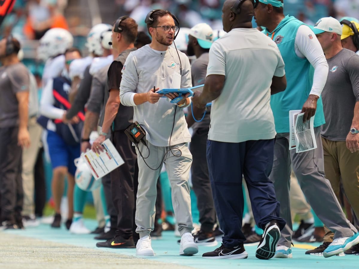 Miami Dolphins vs. Los Angeles Chargers Winners and Losers: Mike McDaniel  Was 'In His Bag'
