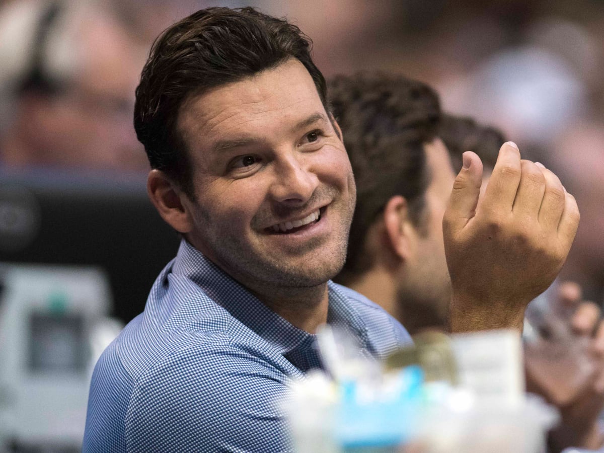 Tony Romo says he's striving to be the spiritual leader in his home -  Sports Spectrum