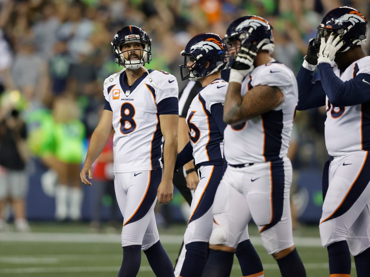 Social media criticizes Broncos for trying 64-yard field goal