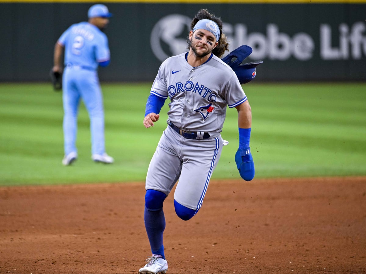 Bo Bichette is the Blue Jays' It Guy, and he's comfortable in