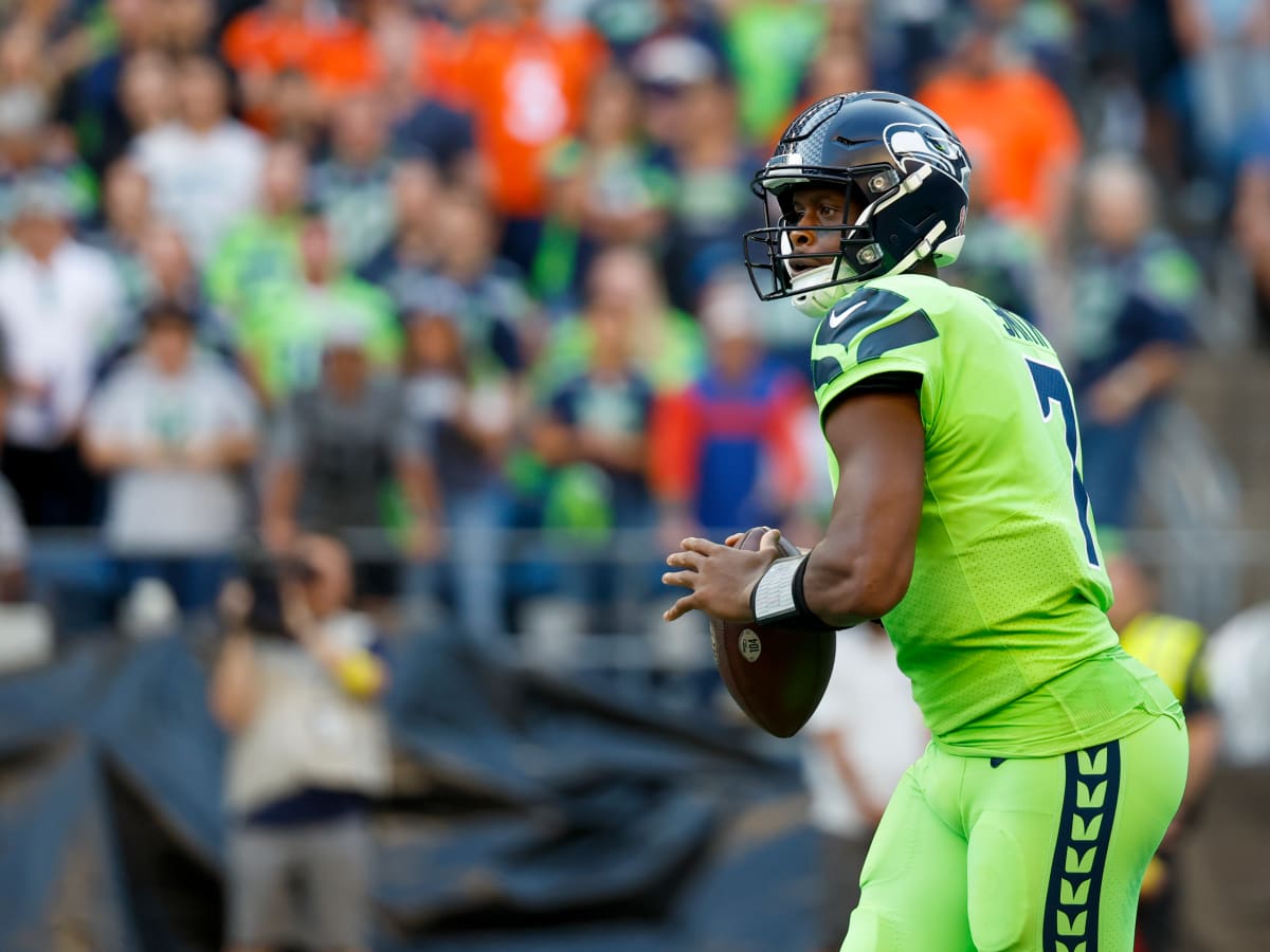 Seattle Seahawks vs. New York Giants on Monday Night Football: How to  Watch, Betting Odds - Sports Illustrated Seattle Seahawks News, Analysis  and More