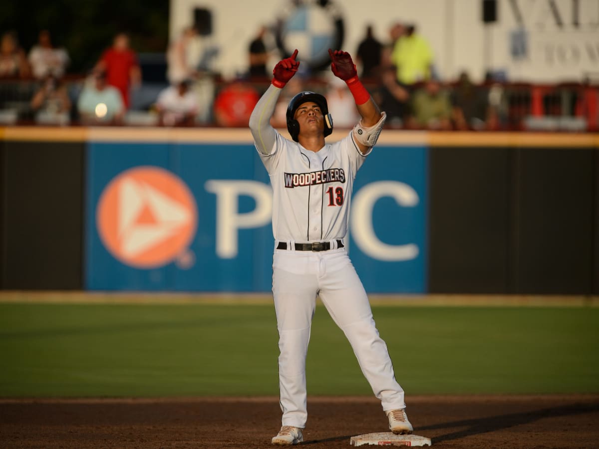 🔒 Astros prospect 1-on-1: J.C. Correa making position switch to