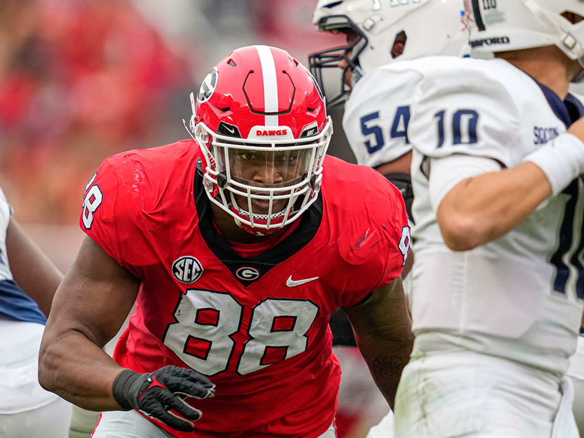 NFL Draft: 2022 Mock Draft - Edge Rushers Continue to Climb - Visit NFL  Draft on Sports Illustrated, the latest news coverage, with rankings for NFL  Draft prospects, College Football, Dynasty and