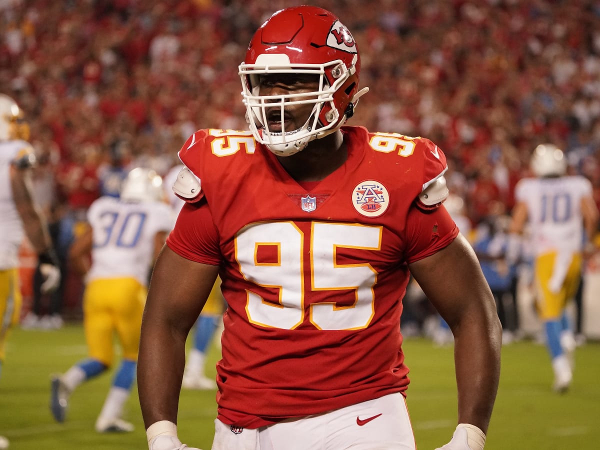 Analyzing KC Chiefs DE George Karlaftis Making a Second-Year Leap - Sports  Illustrated Kansas City Chiefs News, Analysis and More