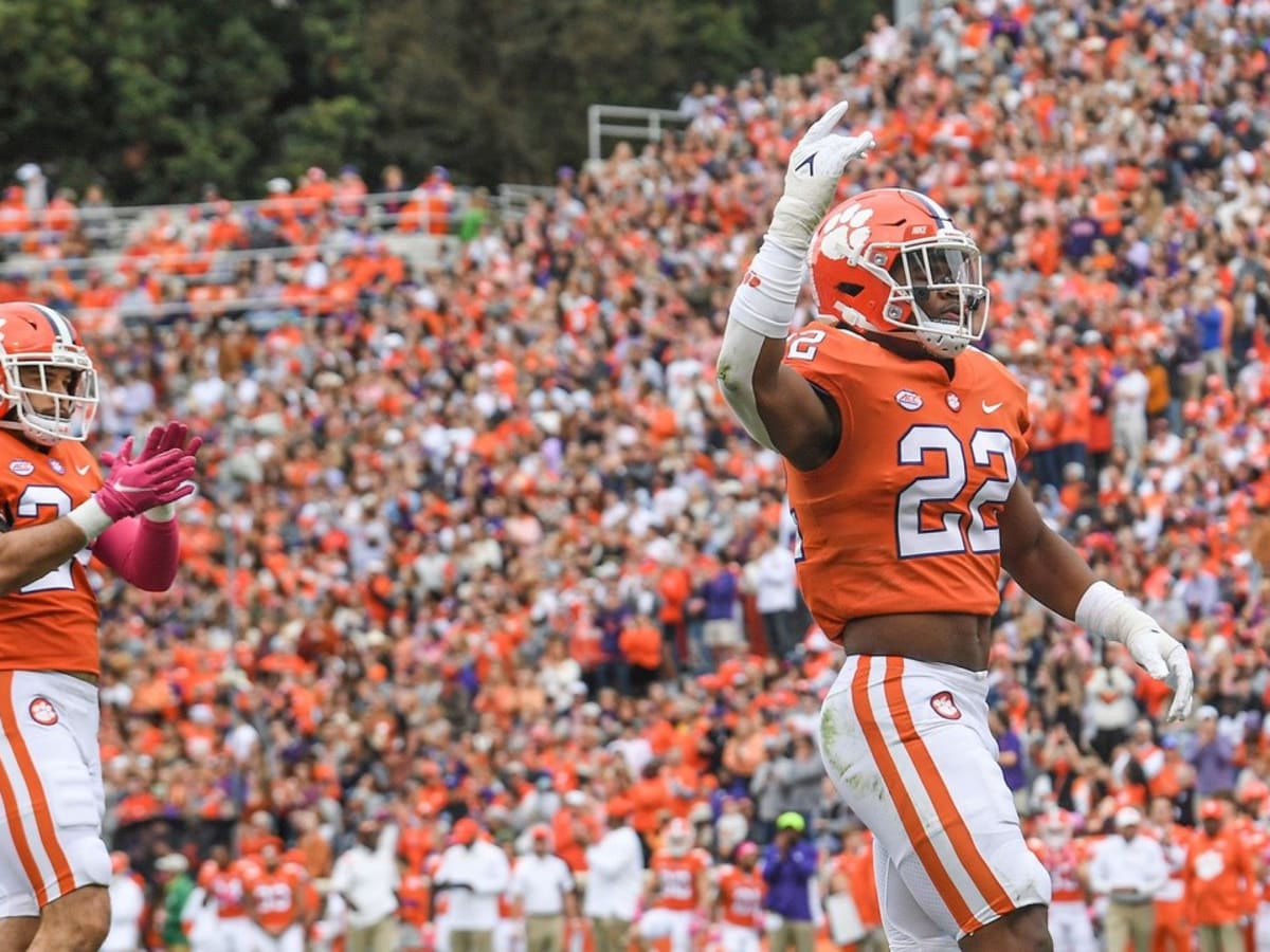 Clemson LB Trenton Simpson Forgoes Senior Year For Draft