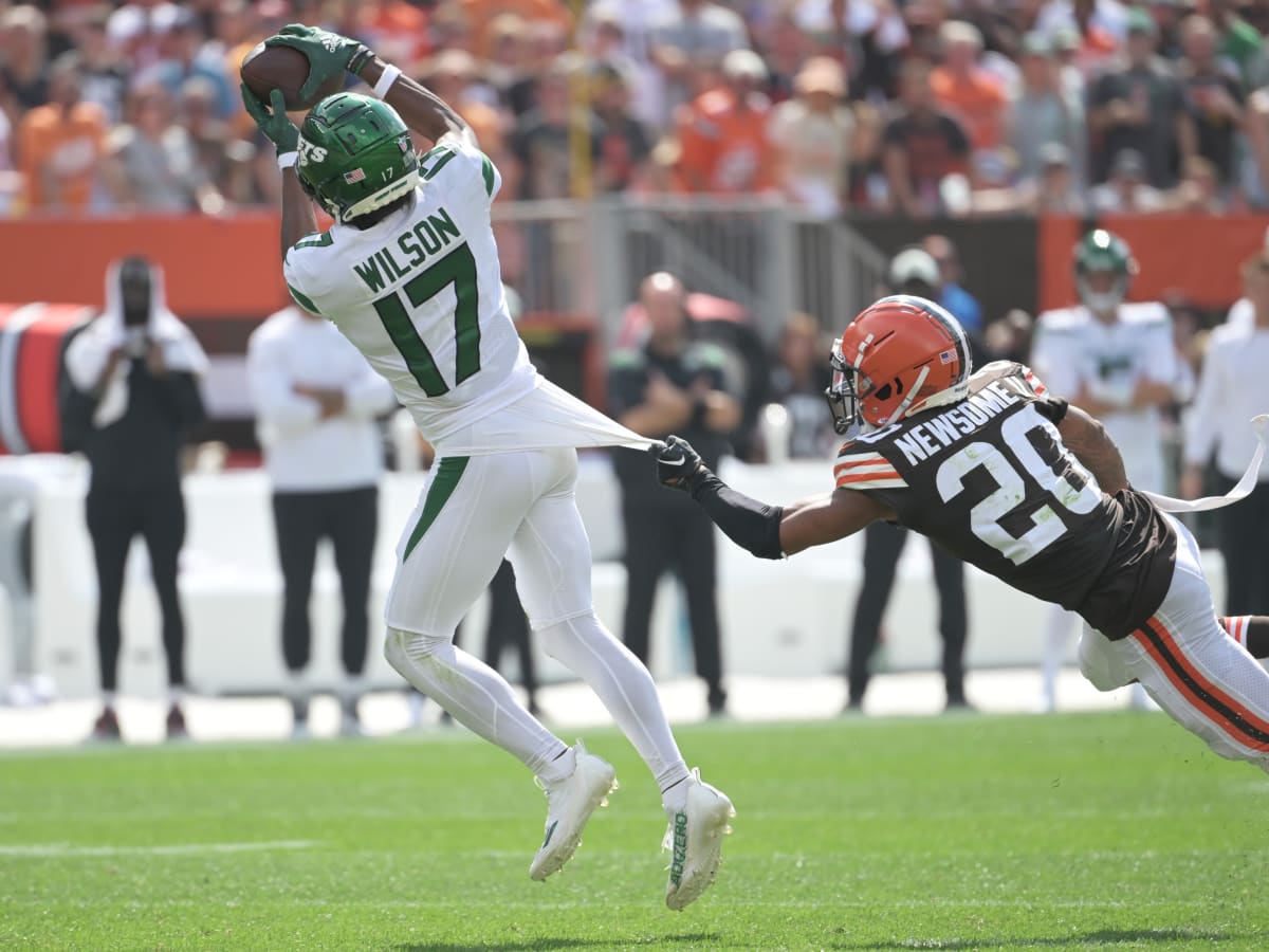 Befuddled Browns Blow 13-Point Lead to Jets in Less Than 90 Seconds