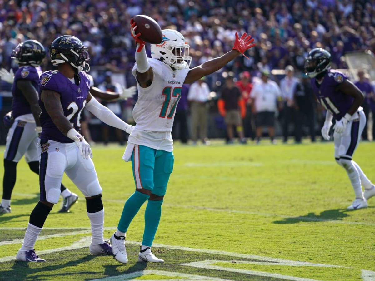 NFL notebook: Ravens defensive flaws were on full display in Miami loss