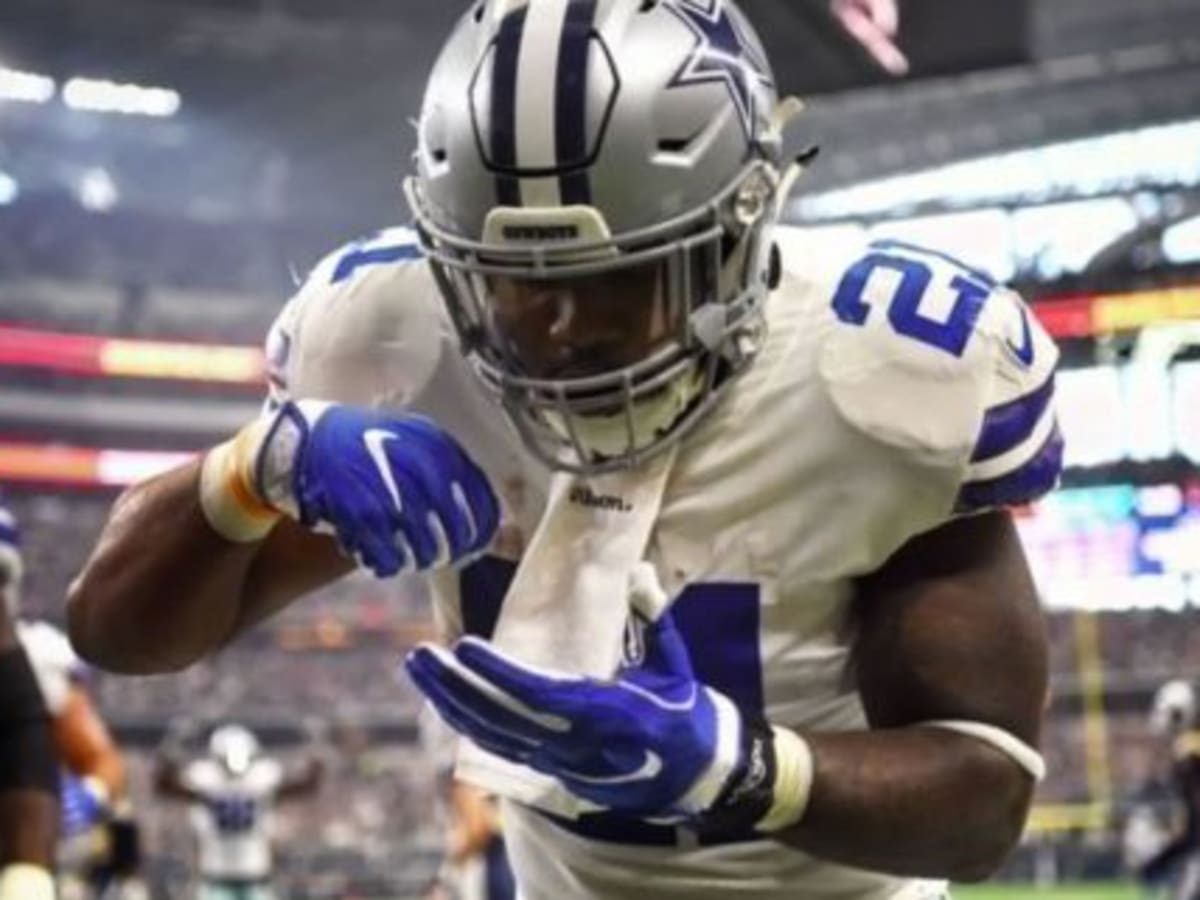 Dallas Cowboys' Ezekiel Elliott says there's no one thing that will fix  fumbling woes - ESPN