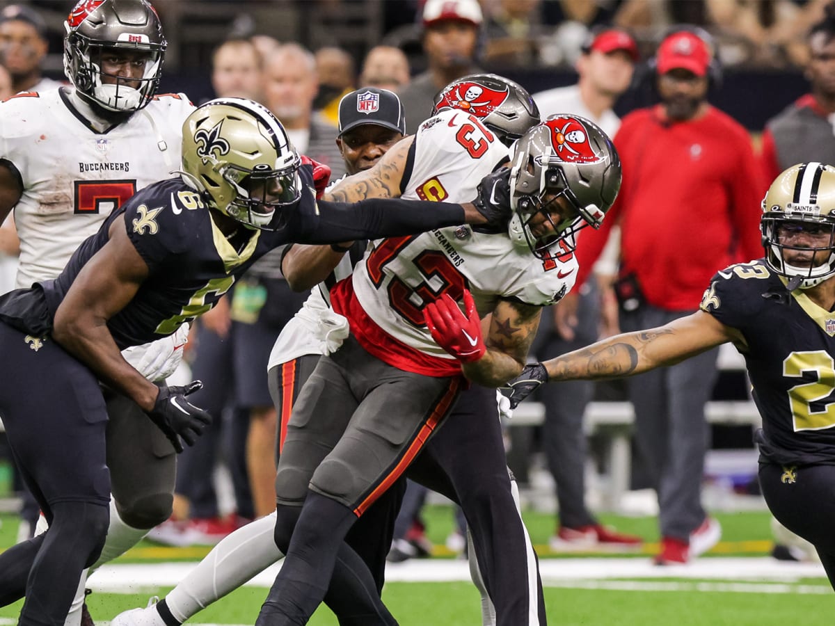 Benches clearing Saints-Bucs brawl involving Tom Brady leads to