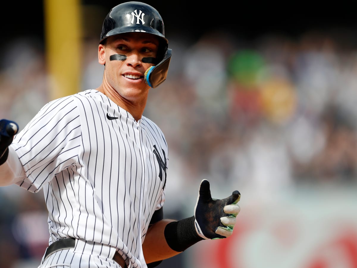 Batting Around: Do the Yankees or Mets have a better chance to win the 2023  World Series? 