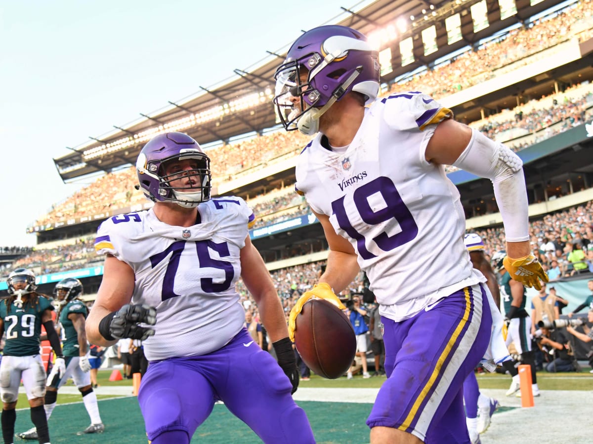 Standings update: Vikings' lead in NFC North continues to widen - Sports  Illustrated Minnesota Vikings News, Analysis and More